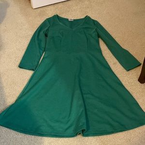 Merona 3/4 length sleeve green v-neck dress